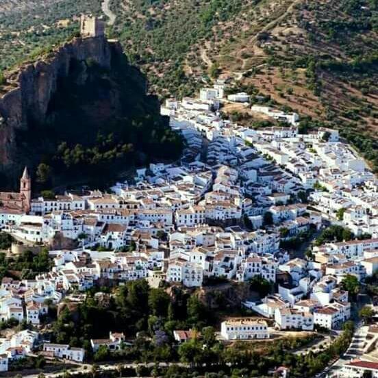 Las 4 Lunas Zahara De La Sierra Exteriör bild